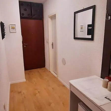 You&me בית הארחה 3*